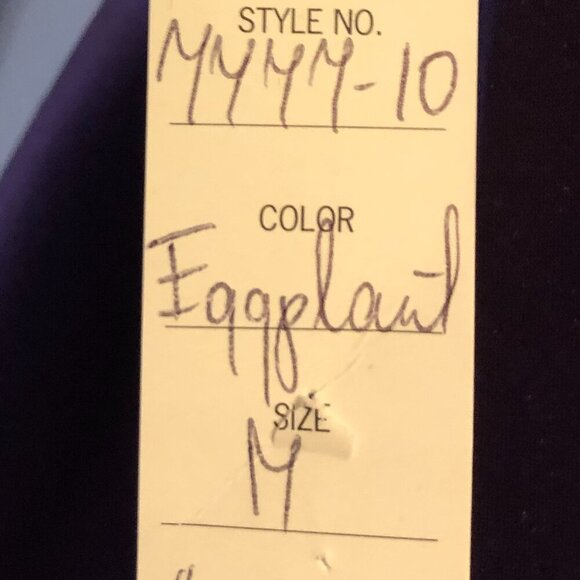 Ideas by Barbara Gown Style# 7777-10 Eggplant Size M NWT - Picture 7 of 16